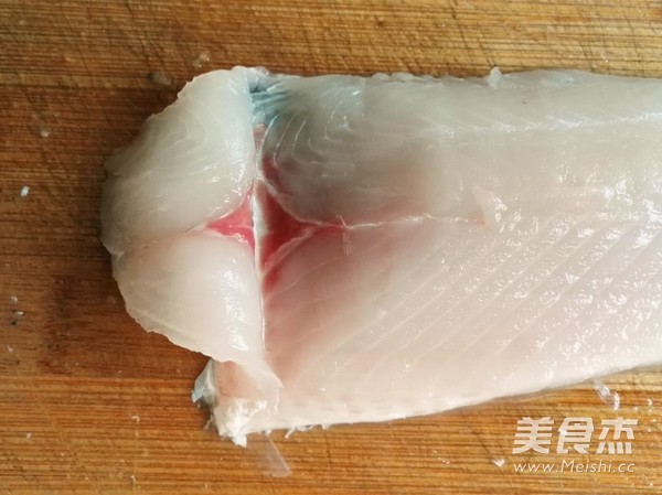 Poached Fish with Chopped Pepper recipe