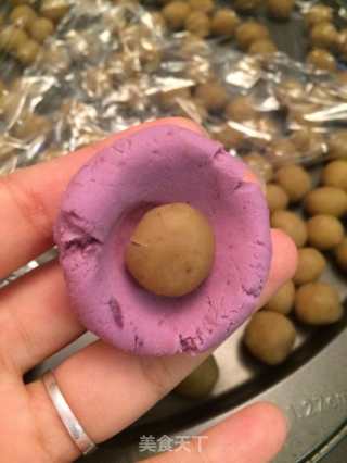 Purple Sweet Potato and Chestnut Glutinous Rice Balls (with Chestnut Ficus Filling) recipe
