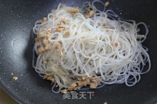 Shrimp and Vermicelli in Clay Pot recipe