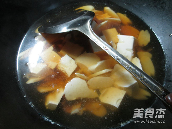 Bacon, Whip, Bamboo, Tofu Soup recipe