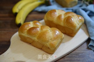 #四session Baking Contest is Love to Eat Festival#banana Braid Toast recipe