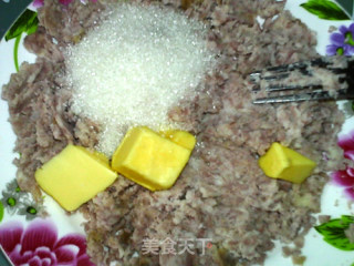 Leaf-shaped Taro Bread recipe