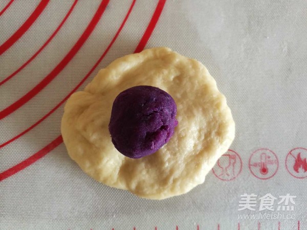 Purple Sweet Potato Flower Bread recipe
