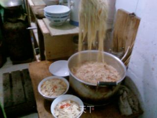 Dad Records The Whole Process of Rolling Noodles by Hand recipe