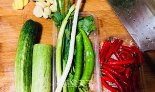 Net Red Hot and Sour Chicken Feet recipe