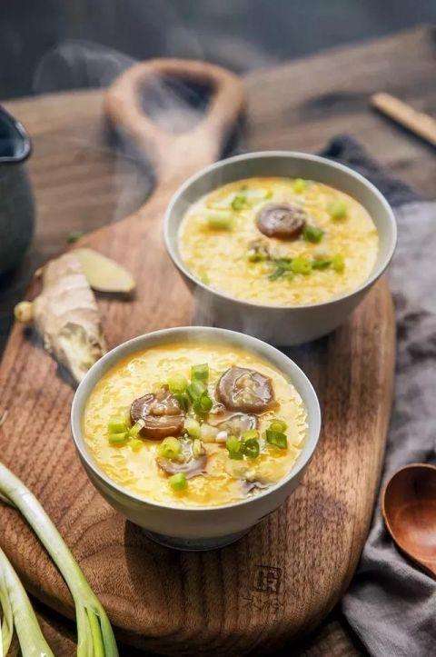 Celery and Mushroom Millet Congee recipe