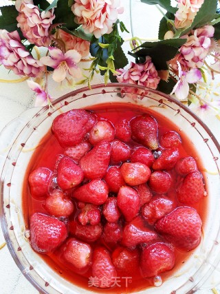 Homemade Canned Strawberries recipe