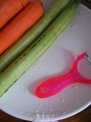 Cool for A Summer [linyi Cucumber] recipe