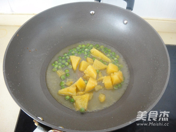 Steaked Pineapple recipe
