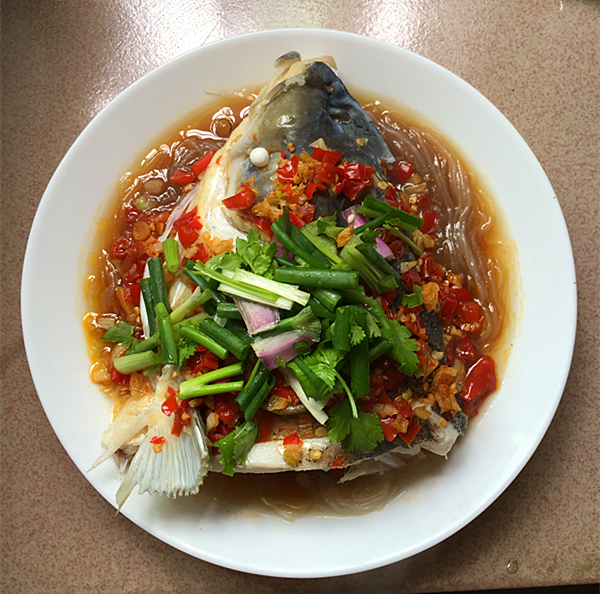 Steamed Chopped Pepper Fish Head with Vermicelli recipe