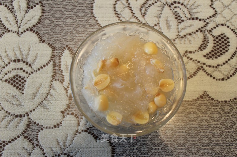 Tremella Lotus Seed Soup recipe