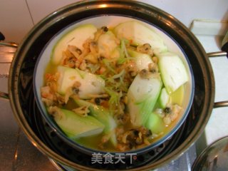 Steamed Egg with Clams and Loofah recipe