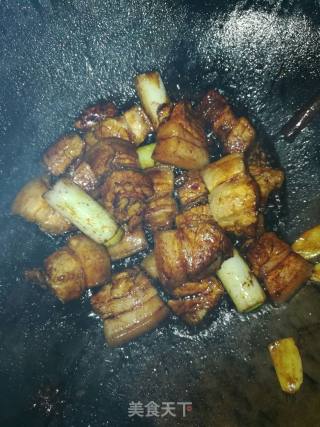 Braised Pork with Quail Eggs recipe