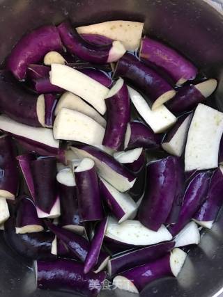 Fish-flavored Eggplant Pot recipe