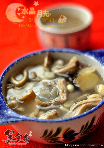 Peanut Big Bone Pepper Pork Belly Soup recipe