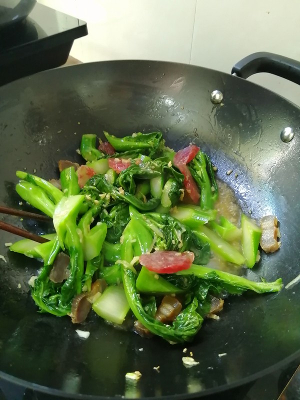 Simple and Delicious~~stir-fried Kale with Cured Meat recipe