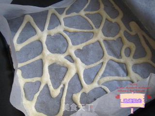 Giraffe Pattern Cake Roll recipe