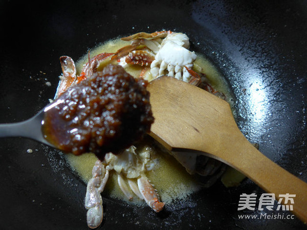 Fried Crab with Shacha Sauce recipe