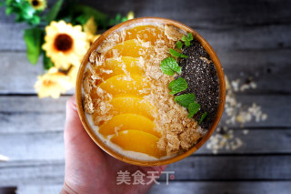 Yellow Peach Chia Seed Breakfast Bowl recipe