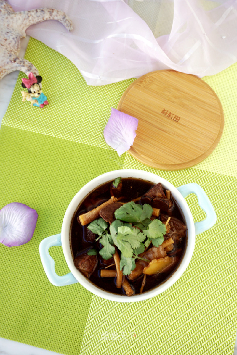 #御寒美食# Dangshen Huangjing Beef Soup recipe