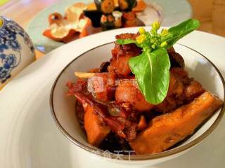 Unsalted Dried Bean Curd Stewed Pork Feet recipe