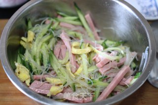 [three Threads of Cold Dressing]——home-style Simple Summer Cold Dish recipe