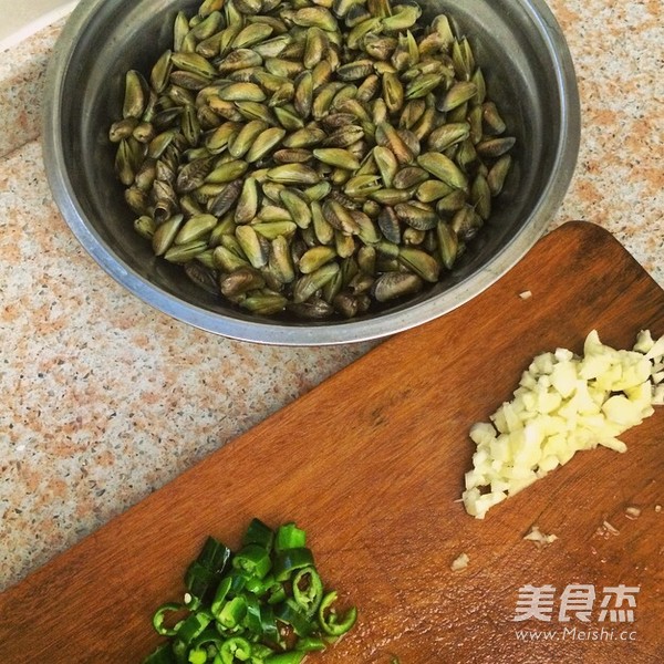 Jinbuhuan Fried Thin Shell recipe