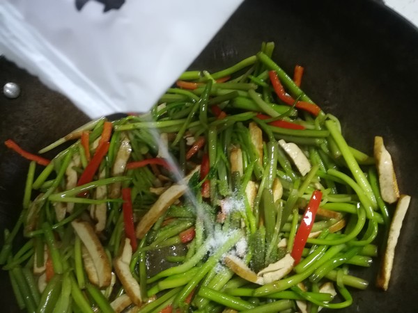 Stir-fried Wild Celery recipe