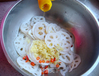 Hot and Sour Lotus Root Slices recipe