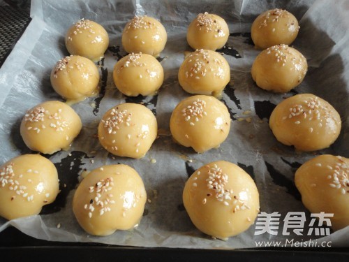 Fresh Pork Crisps recipe
