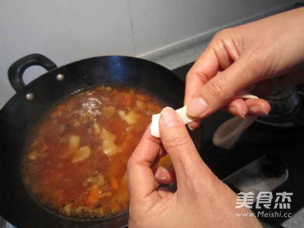 Lamb Noodles in Broad Soup recipe