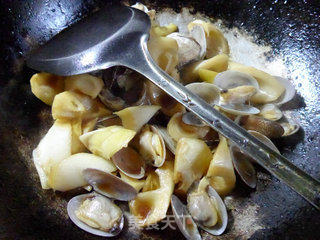 Fried Clams with Bamboo Shoots recipe