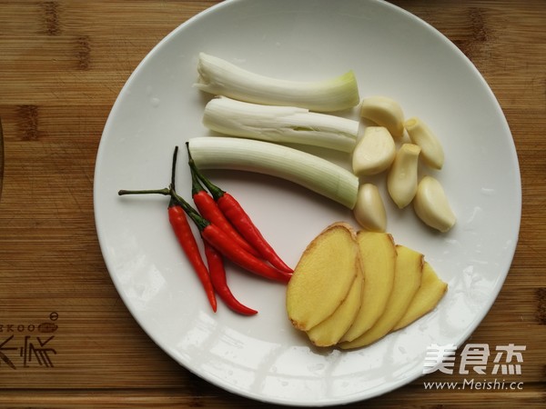 Grilled Fish Tofu Soup recipe