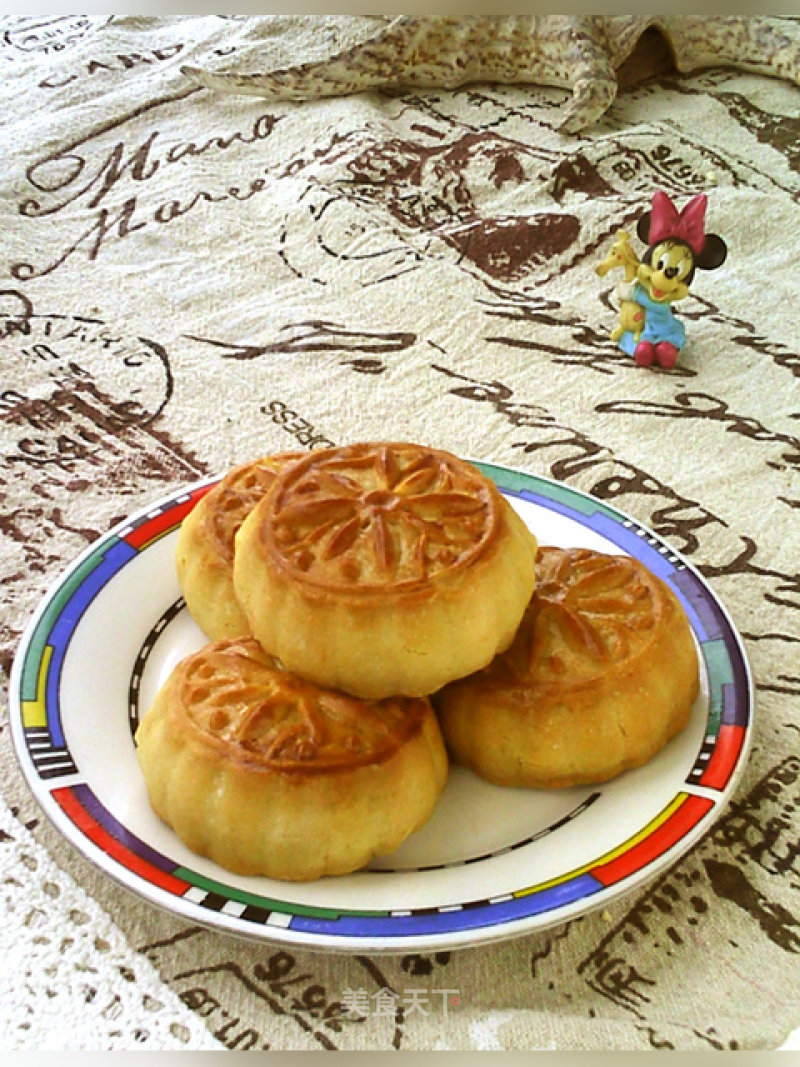 Cantonese Style Coconut Mooncake recipe