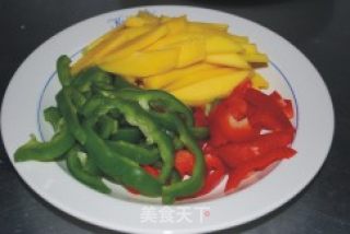 Stir-fried Tenderloin with Mango and Green Pepper recipe