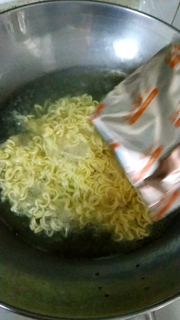 A Bowl of Noodles for Breakfast recipe