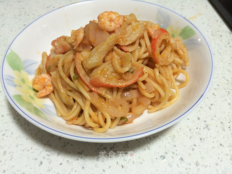 Spaghetti with Seafood Tomato Sauce recipe