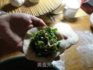 Leek and Shrimp Buns recipe