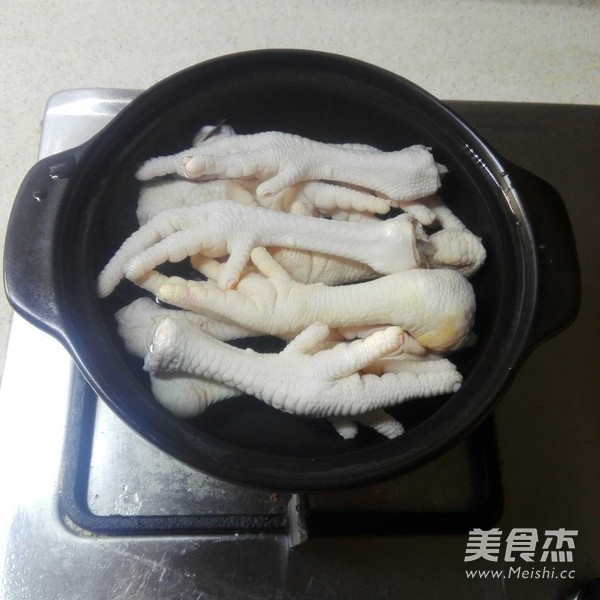 Sauce Chicken Feet recipe