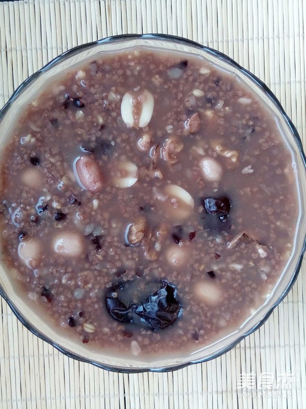 Congee with Mixed Grains and Fruits and Red Dates recipe