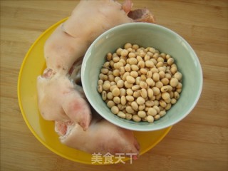 Soy Pork Knuckle Soup recipe