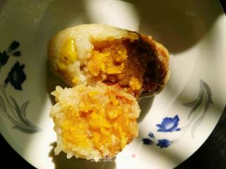 Chestnut Egg Yolk Meat Dumplings recipe