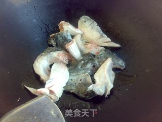 【ginger Sauce】the Soy Sauce: Soy Sauce Salmon Head recipe