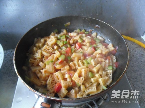 Stir-fried Alphabet Pasta recipe