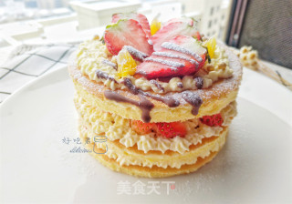 Strawberry Naked Cake recipe