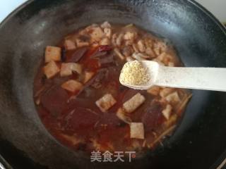 Lean Pork with Tofu and Pork Blood recipe