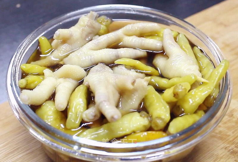Smart Food/eating An Absolutely Addictive Pickled Chicken Feet recipe