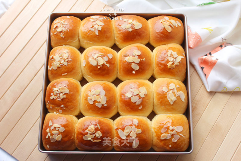 #四session Baking Contest and It's Love to Eat Festival# Yakult Pork Floss Small Meal Buns recipe