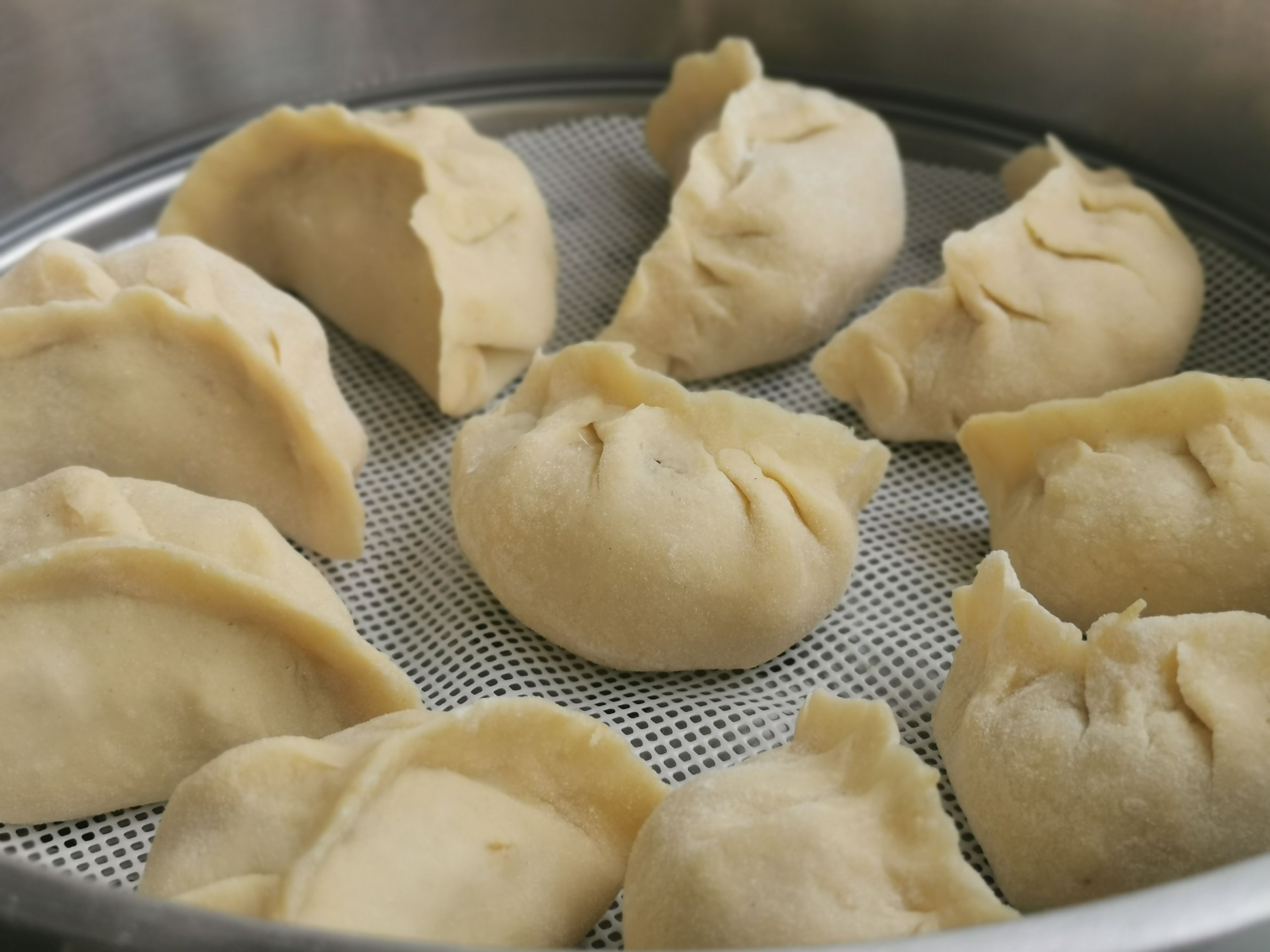 Steamed Dumplings with Crab Noodles recipe