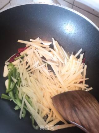 Green Pepper and Potato Shreds recipe